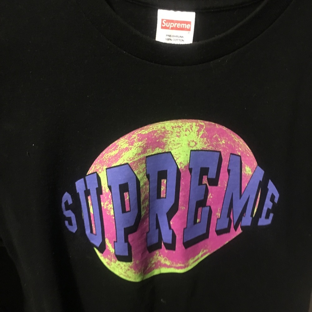 Supreme T-Shirt Size Med